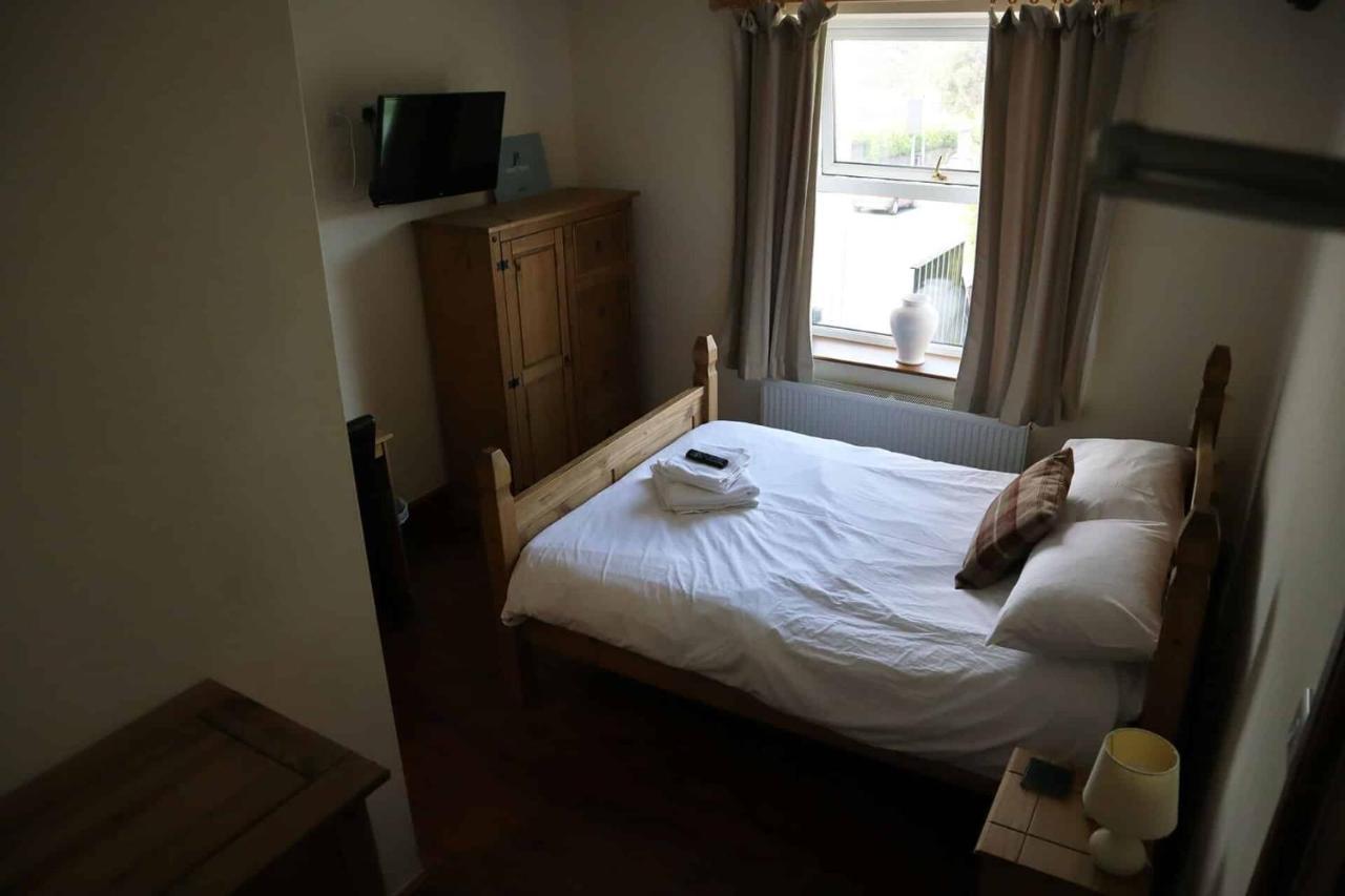 The Hare & Hounds Inn Foulridge Екстериор снимка