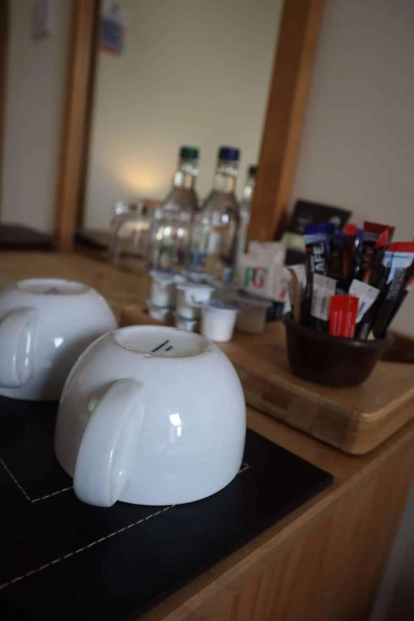 The Hare & Hounds Inn Foulridge Екстериор снимка